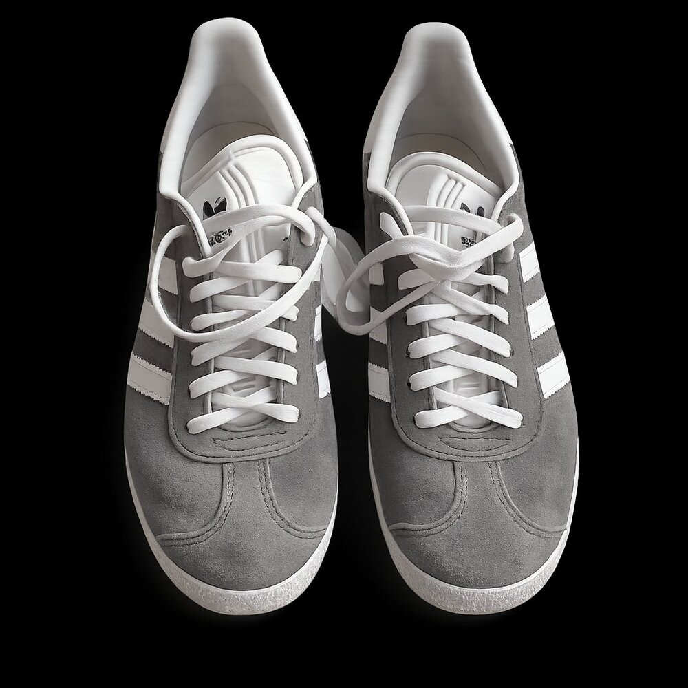 Adidas Gazelle Gray Suede Sneakers Women’s Size 8.5 Classic 3-Stripe